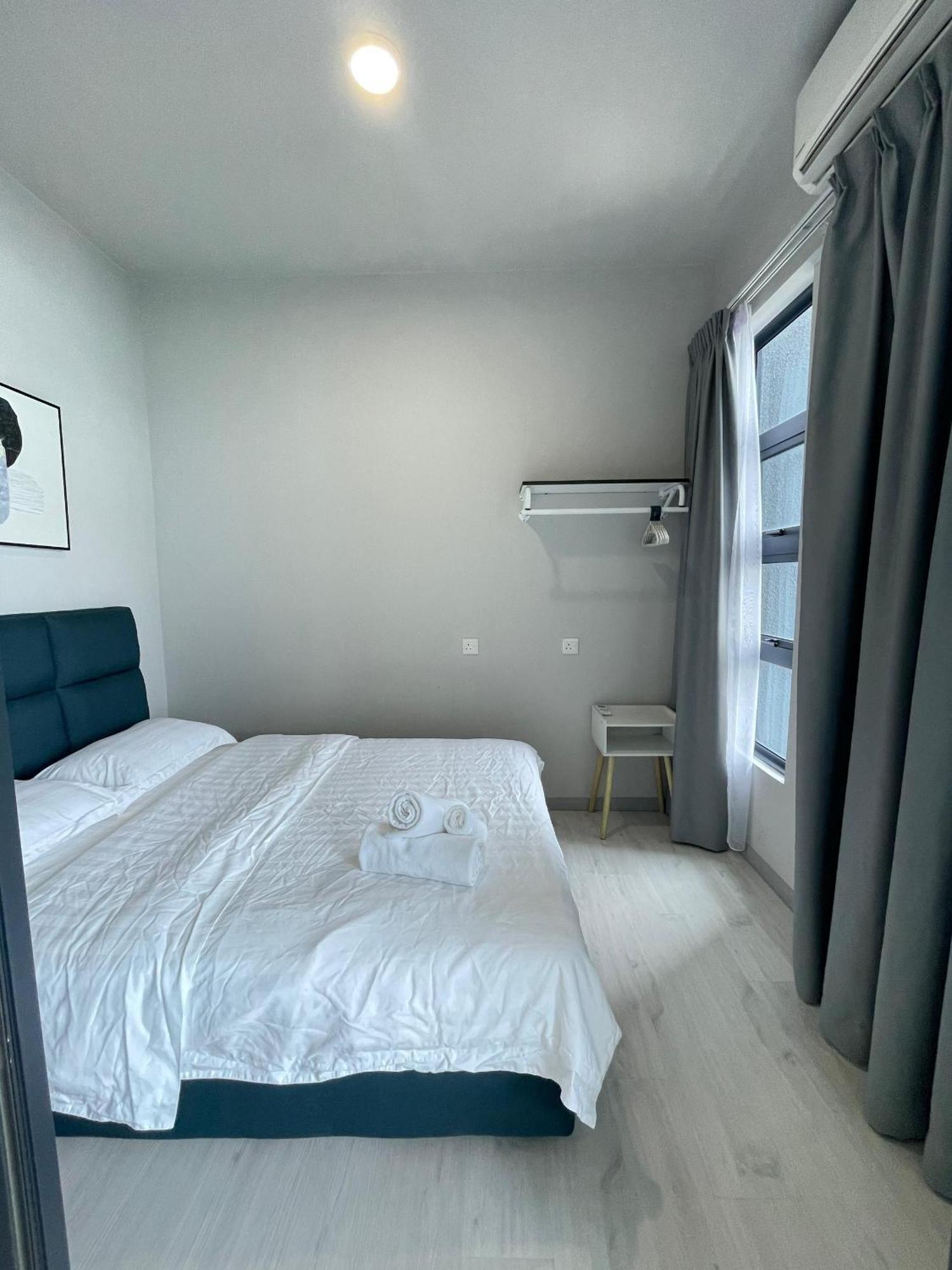 Oceanview 2 Bdrm Unit Jq Tower Pangsapuri Kota Kinabalu
